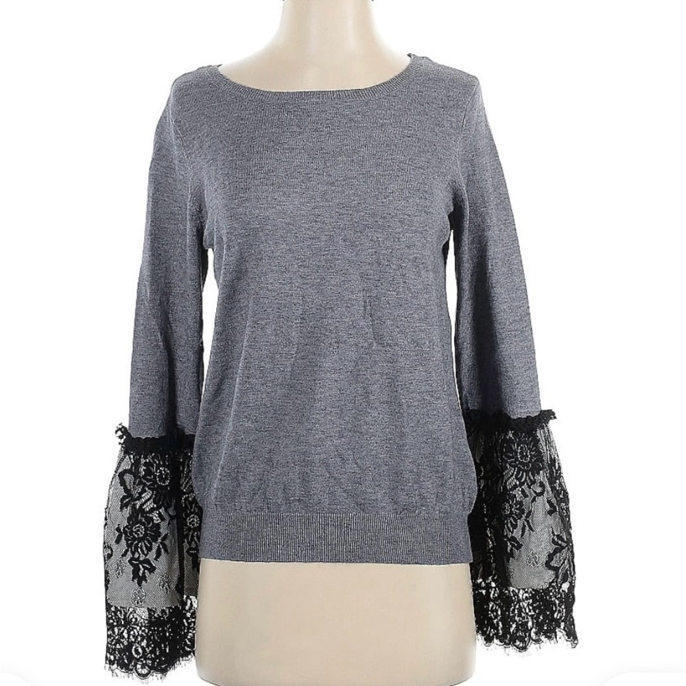 VENUS Boxy Gray and Black Embellished Bell Sleeve Hoodie